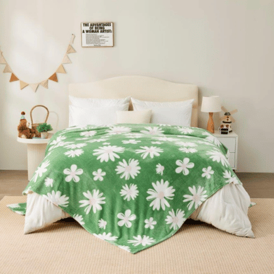 Fun Design Flannel Throw - Daisy 170cm x 230cm