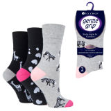 Ladies Gentle Grip Socks Fun Feet Zebra Life