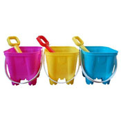 Small Castle Bucket and Spade Set