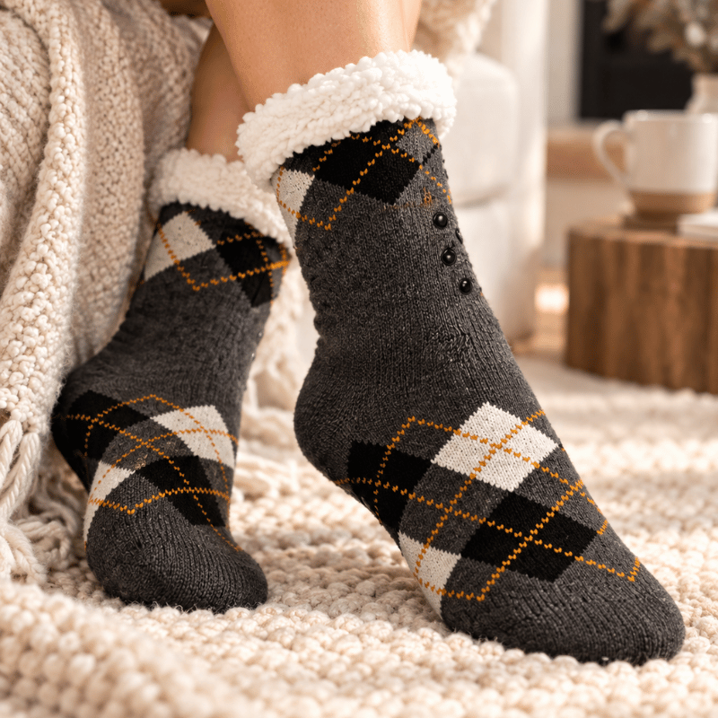 Mens Sherpa Lined Lounge Socks With Gripper