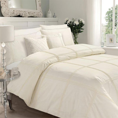 Hamlet Cream Luxury Duvet Set Wholesale Bedding Wholesale Duvet Sets A&K Hosiery Cheap