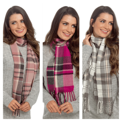 Checked Scarf with Tassels