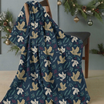 Festive Doves Design Super Soft Flannel Blanket Throw